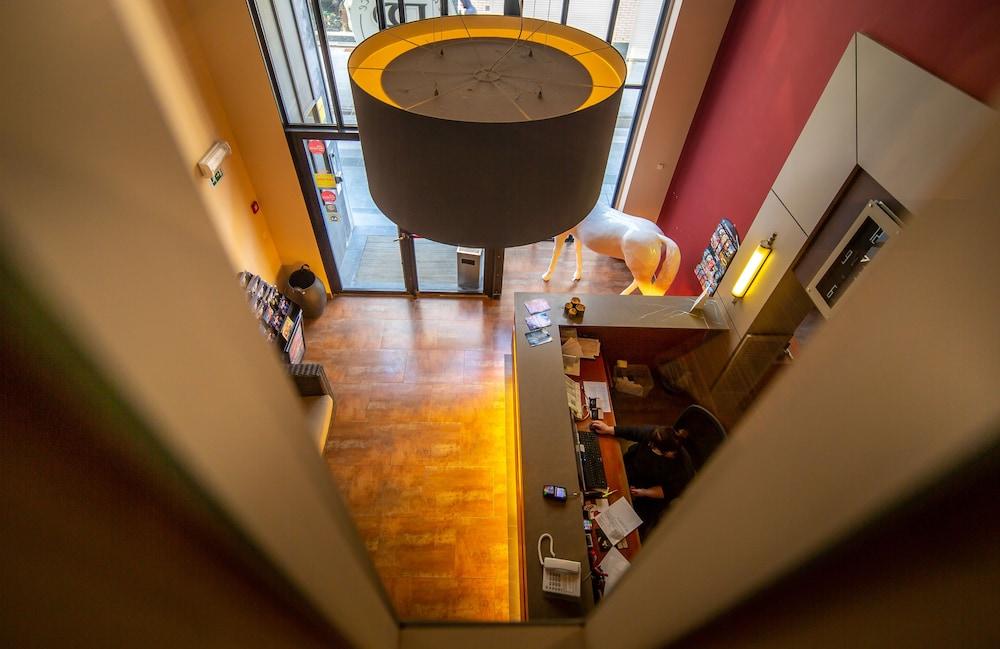 Hotel Pantheon Palace By Wp Hotels บลังเคนเบอร์เก ภายนอก รูปภาพ