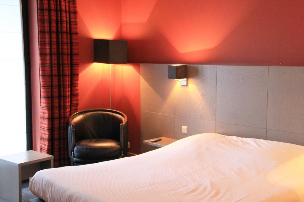 Hotel Pantheon Palace By Wp Hotels บลังเคนเบอร์เก ภายนอก รูปภาพ
